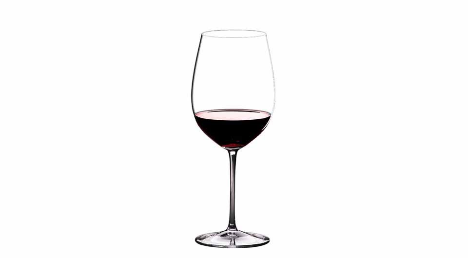 Vino rosso calice