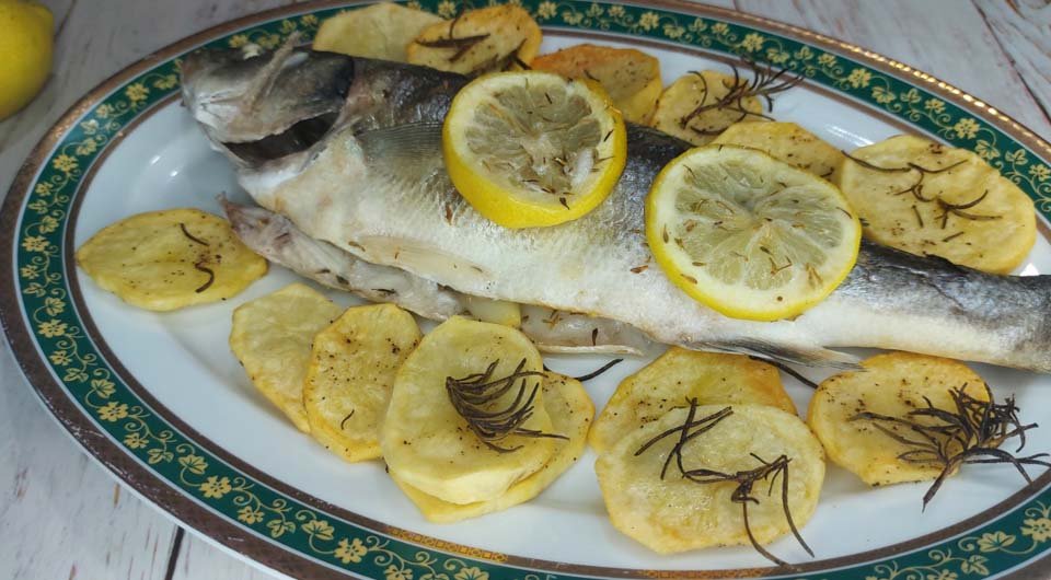 Branzino al forno con patate